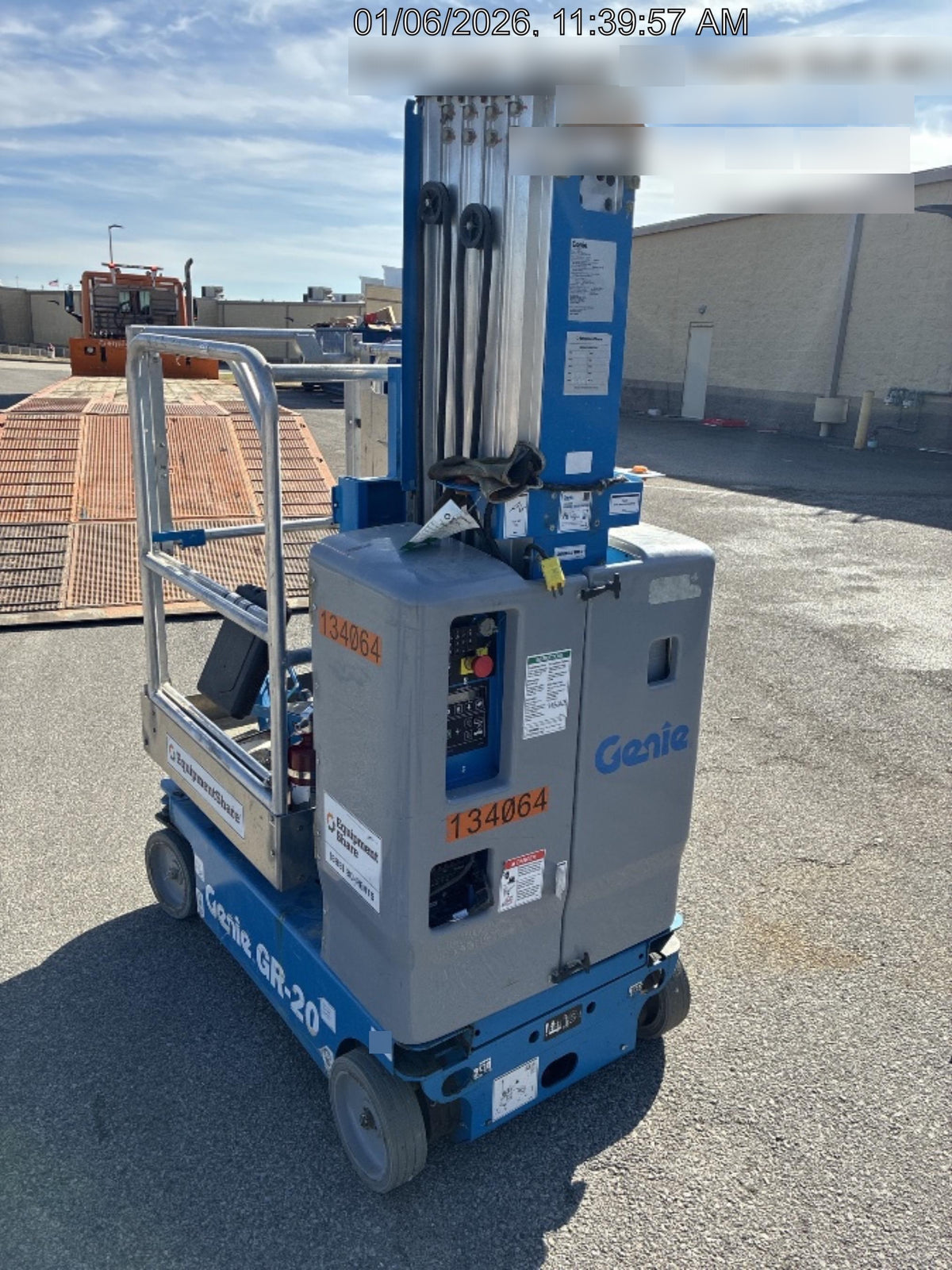2021 GENIE GR-20