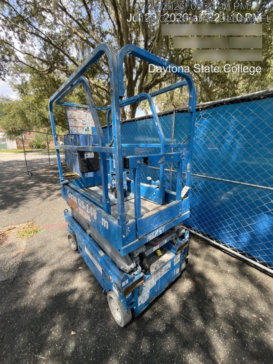 2023 GENIE GS-1432
