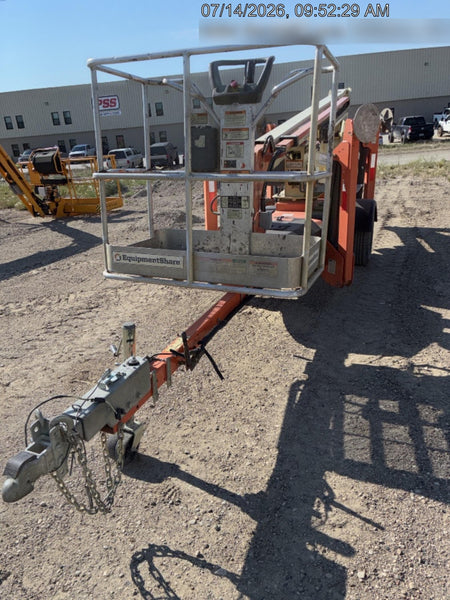 2022 JLG T350