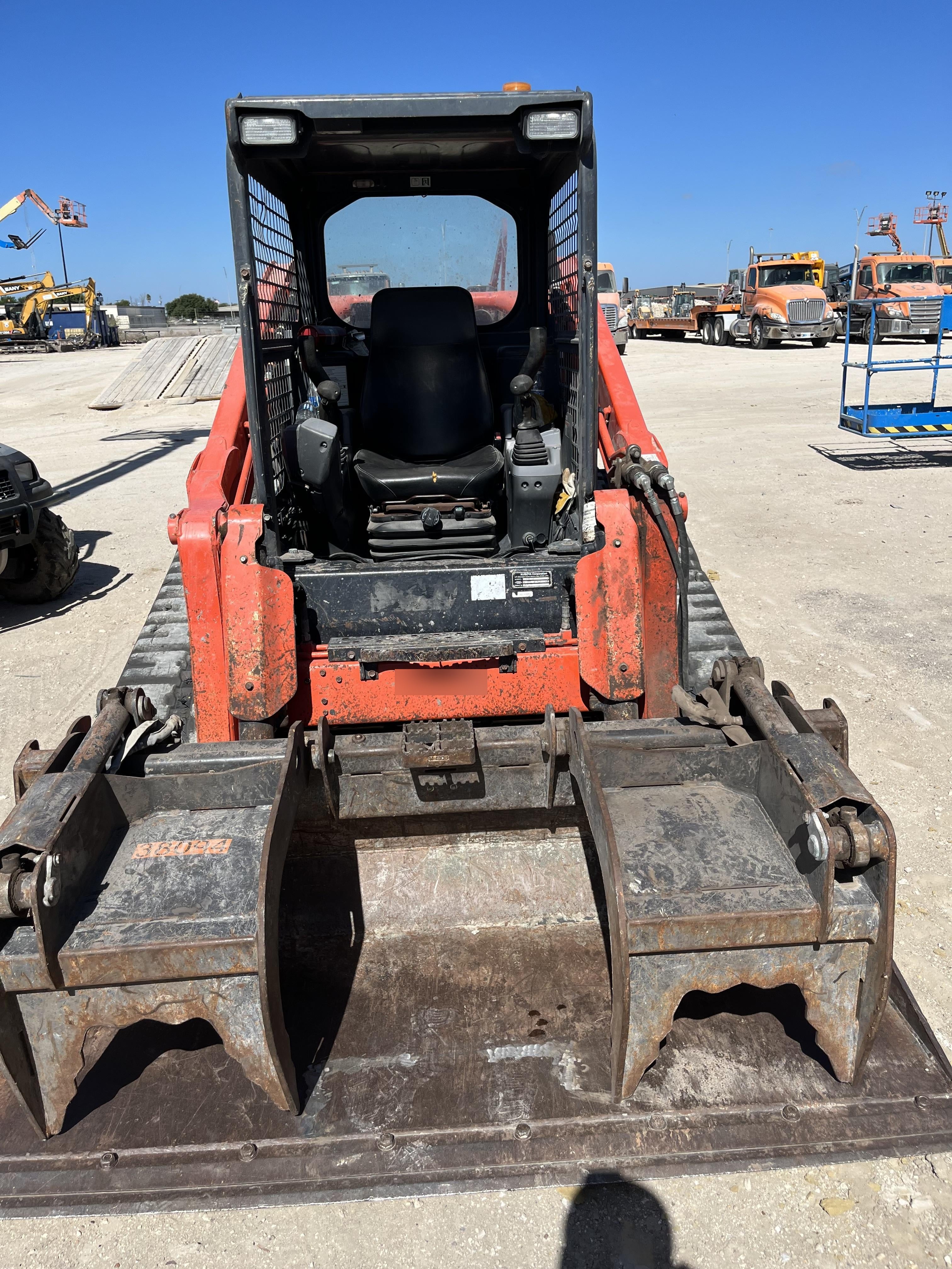 2019 PALADIN 76" Scrap Grapple Bucket - Paladin