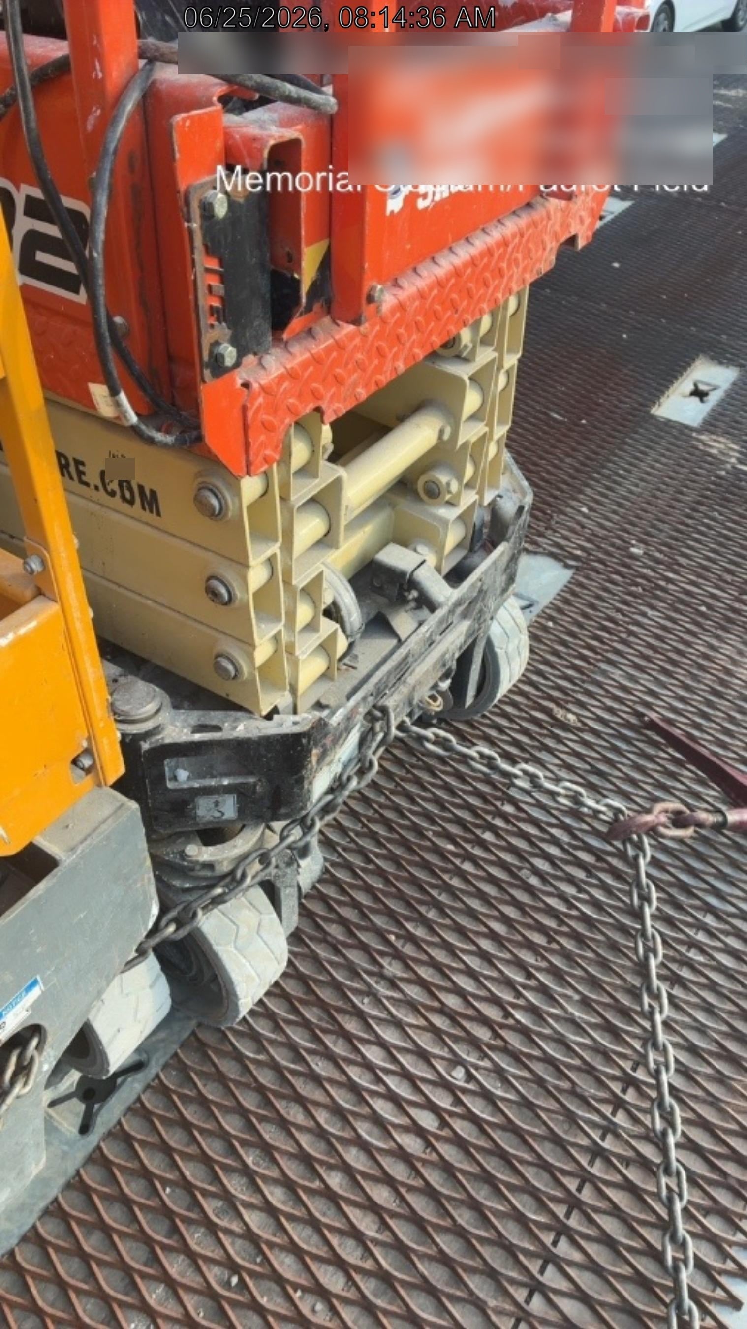 2022 JLG ES1932