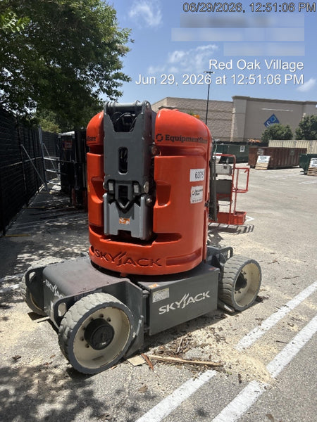 2017 SKYJACK SJ30 AJE