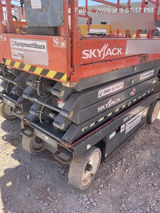 2016 Skyjack SJIII-3226 Skyjack SJ3226 Scissor Lift