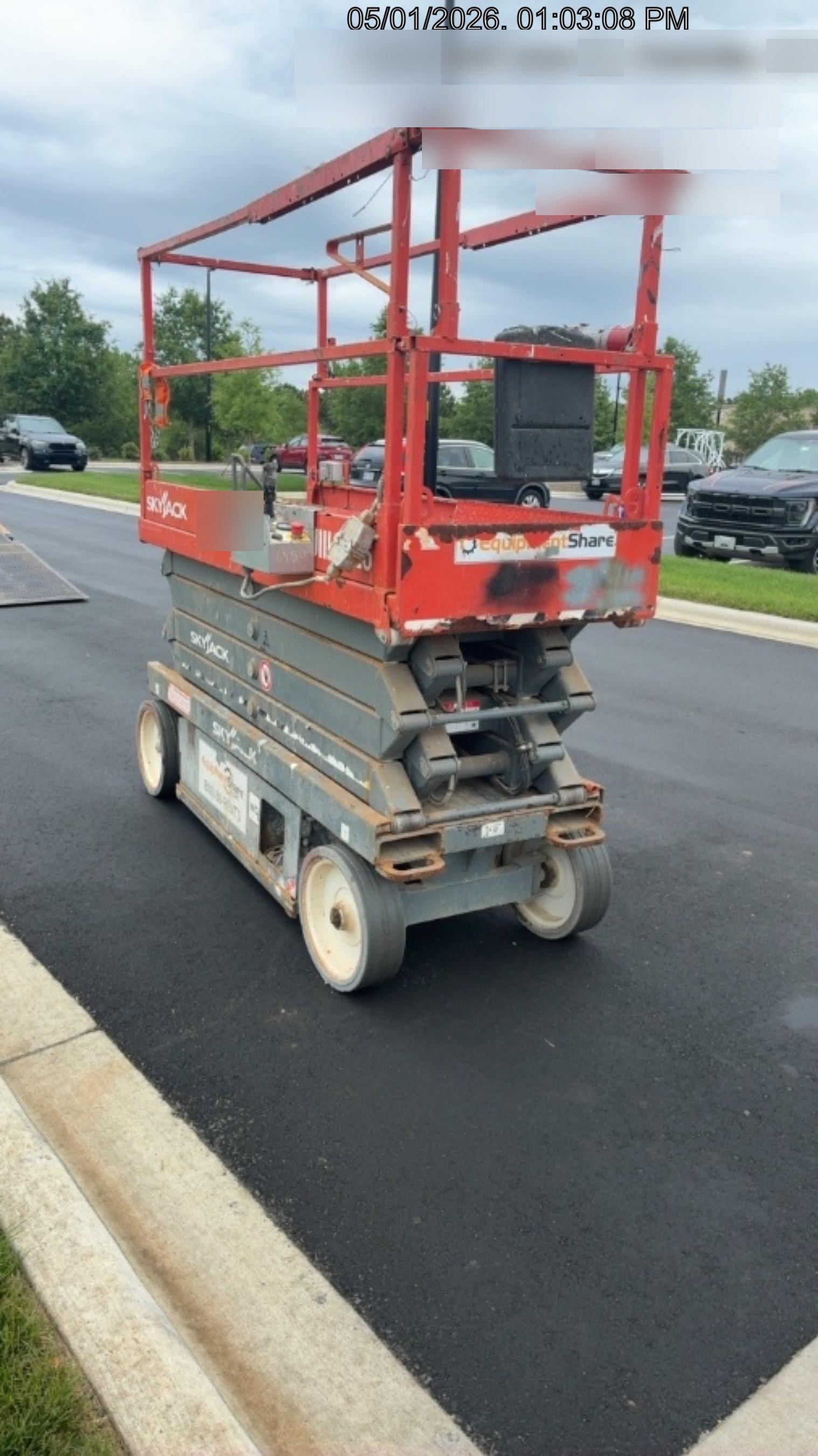 2018 Skyjack SJIII-3226 Skyjack SJIII3226 Scissor Lift w/Trojan Batteries