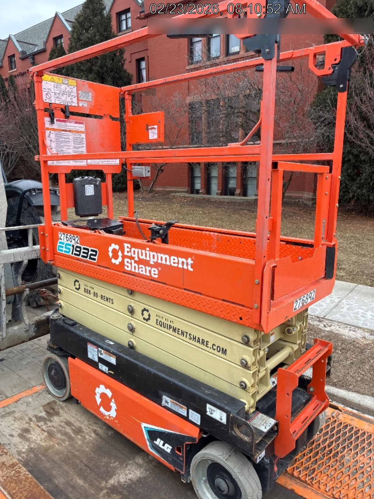 2022 JLG ES1932