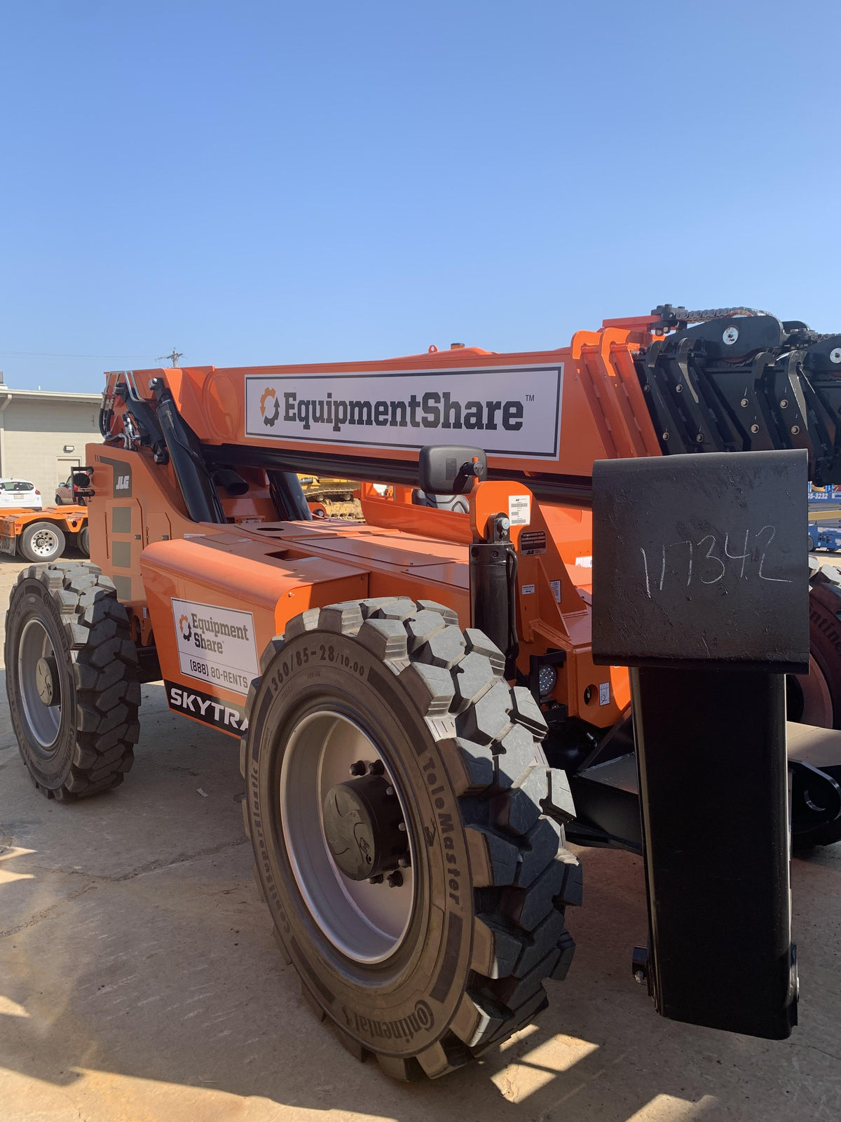 2022 SKYTRAK 12054