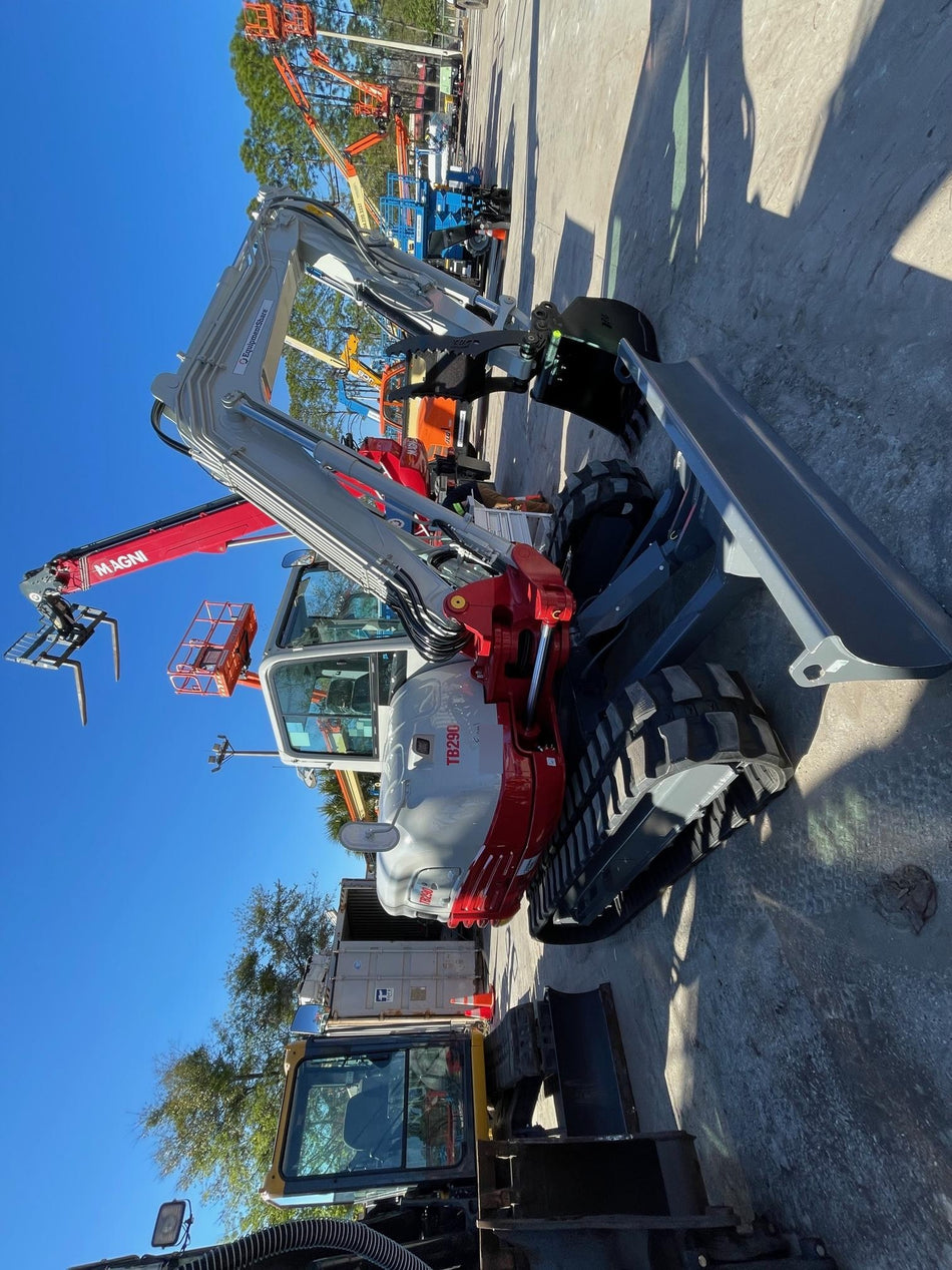 2023 TAKEUCHI TB290-CR
