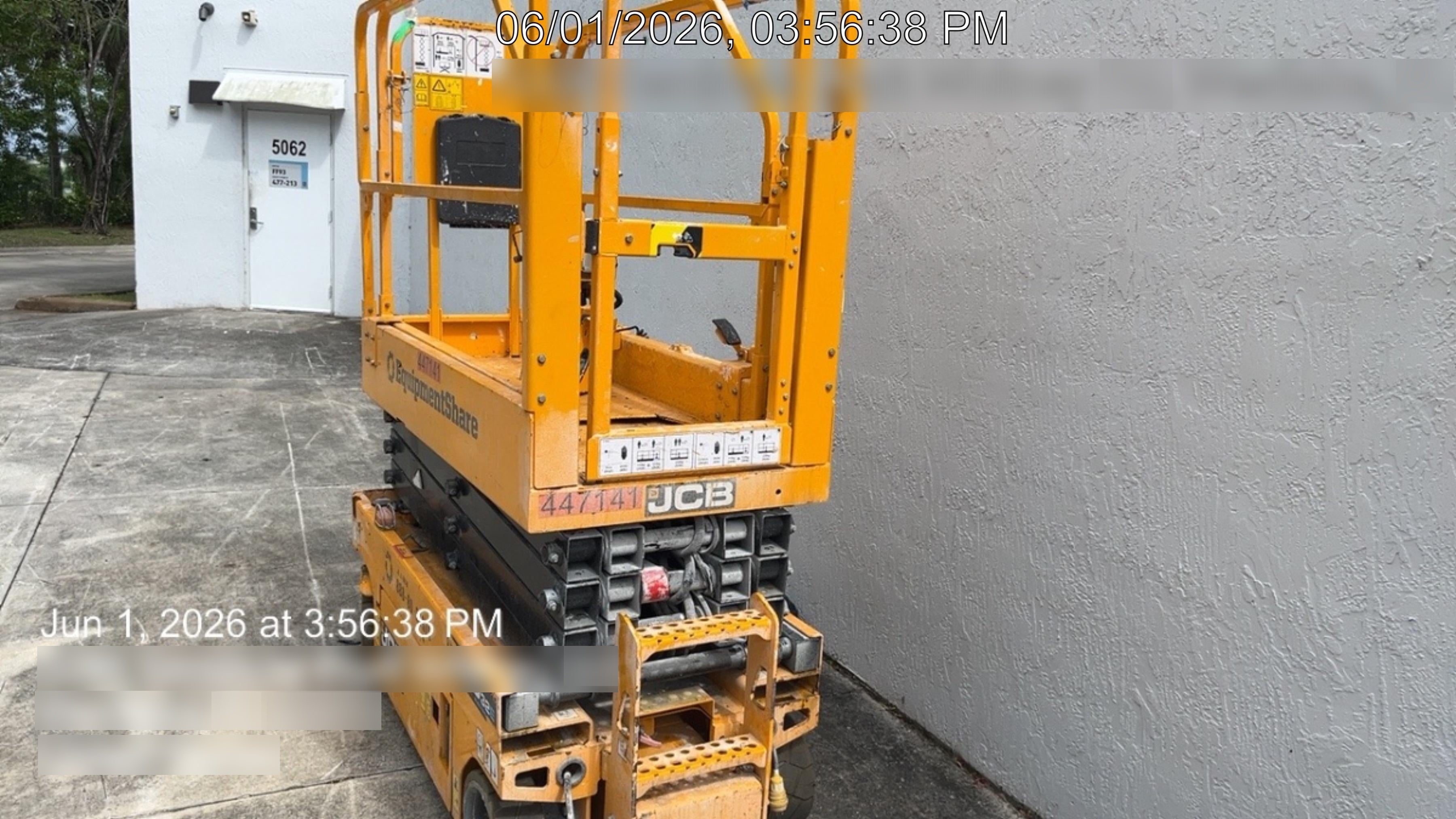2024 JCB S1932E