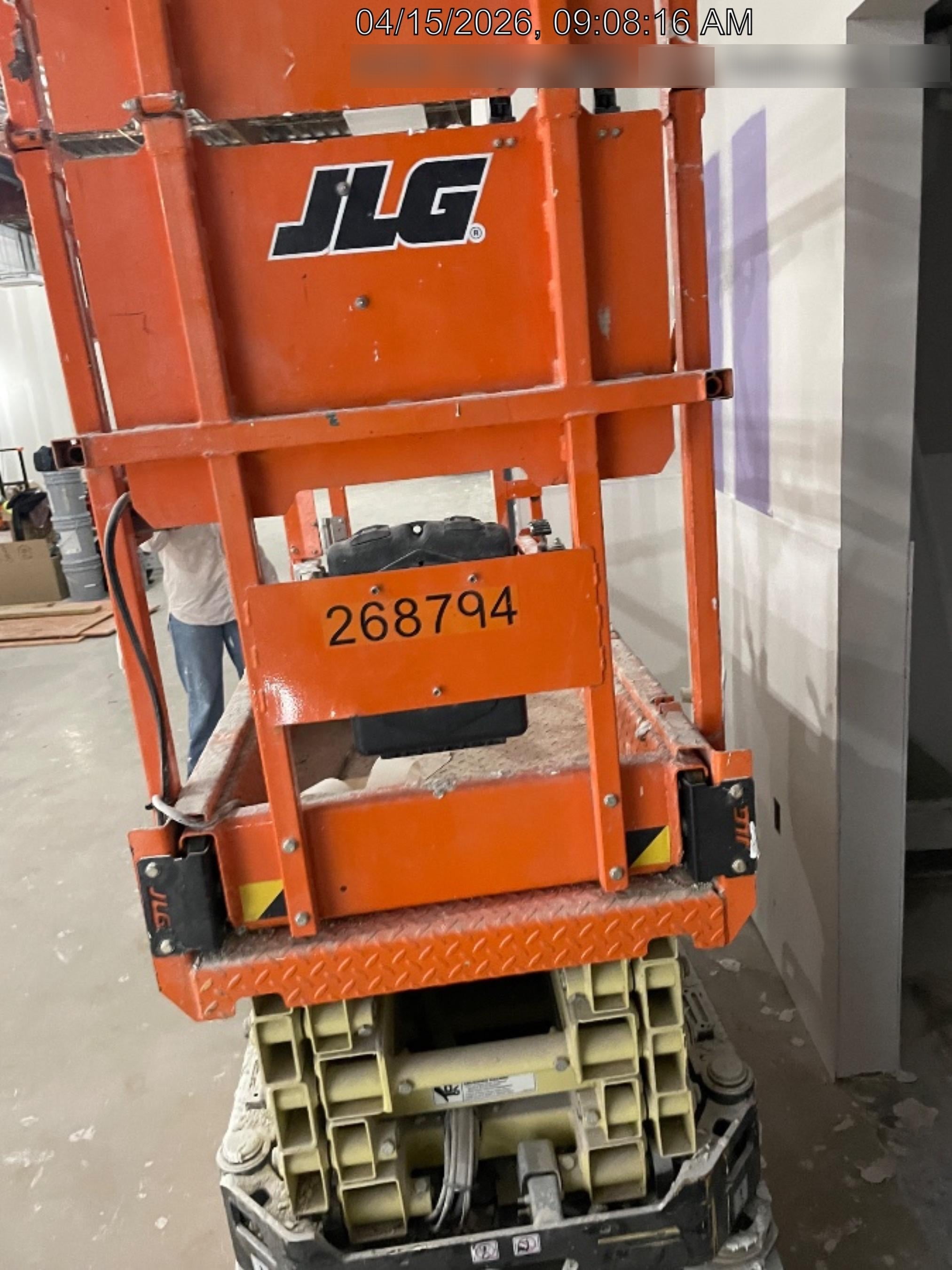 2022 JLG ES1932