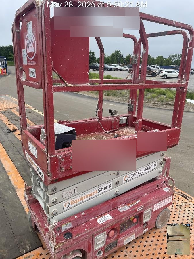 2019 MEC 1330SE MEC 1330SE w/ES Track Hardware, Full Extended 2 Year Warranty