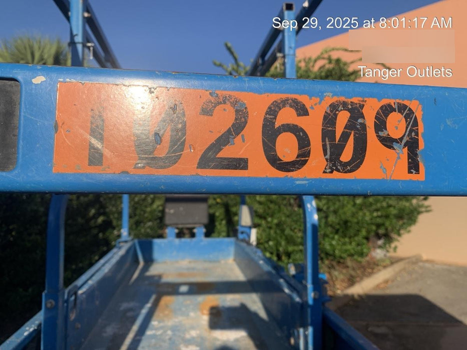 2020 Genie GS-3232 Standard, Folding half height swing gate, 800W Inverter