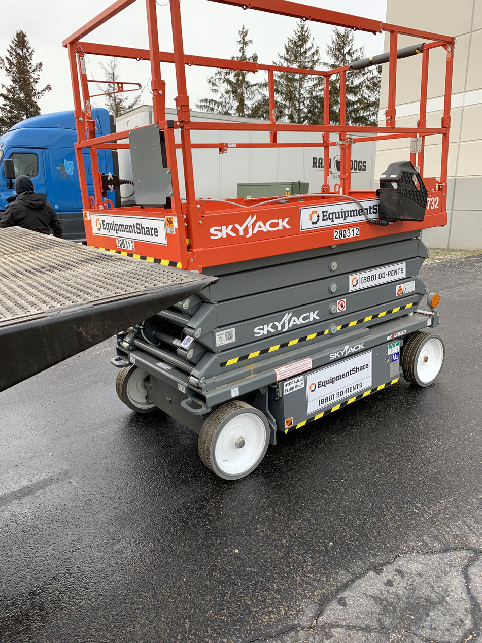 2021 SKYJACK SJ4732