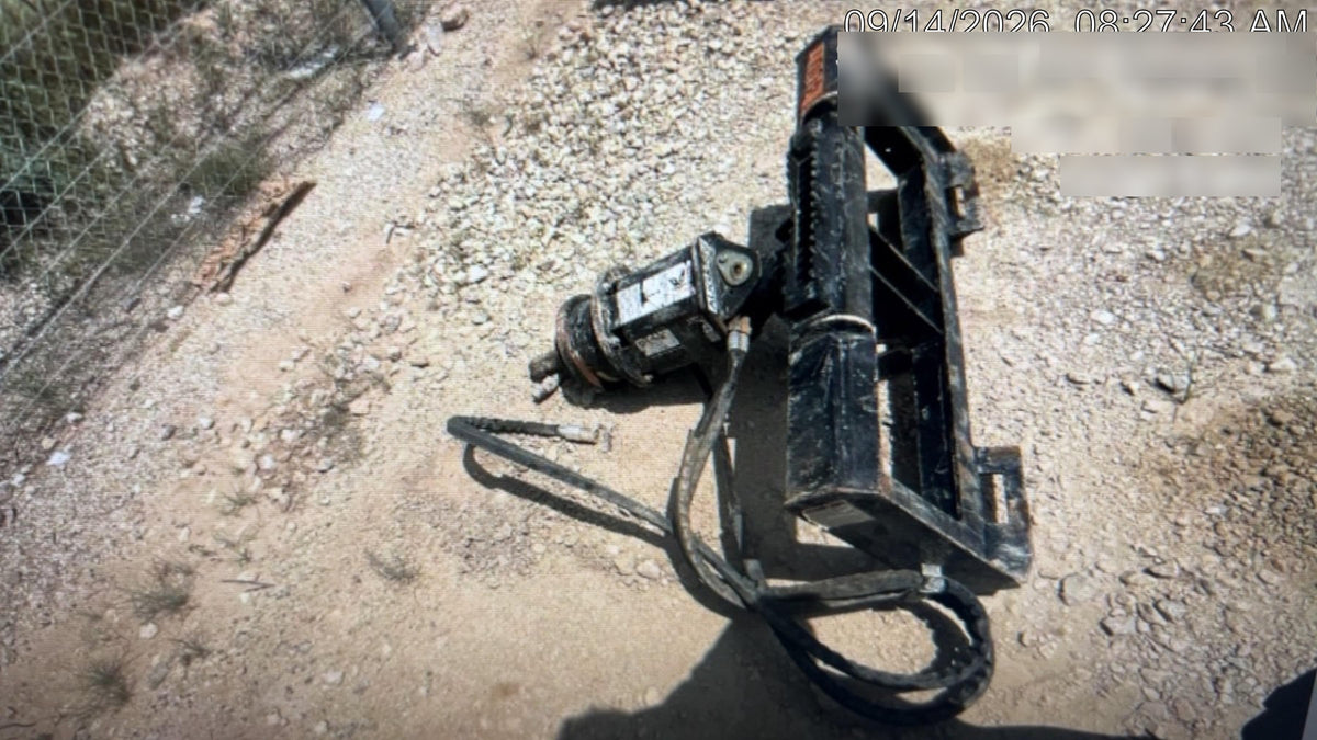 2023 AUGER TORQUE 3300-30