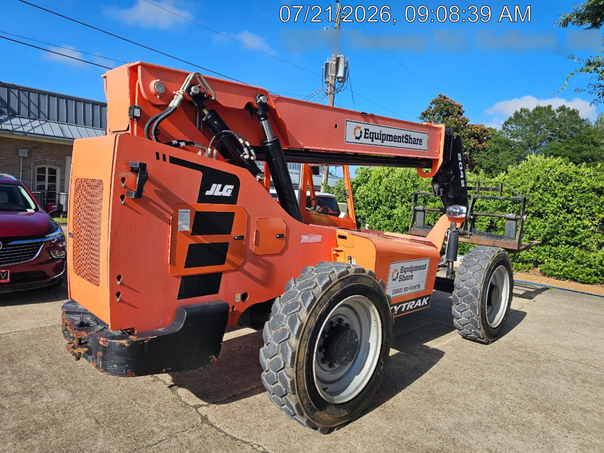 2020 Skytrak 8042 74 Hp, FF Tires, Work Lights, Beacon, Aux Hydraulics, Back up Alarm, Lifting Eye, ES Decals