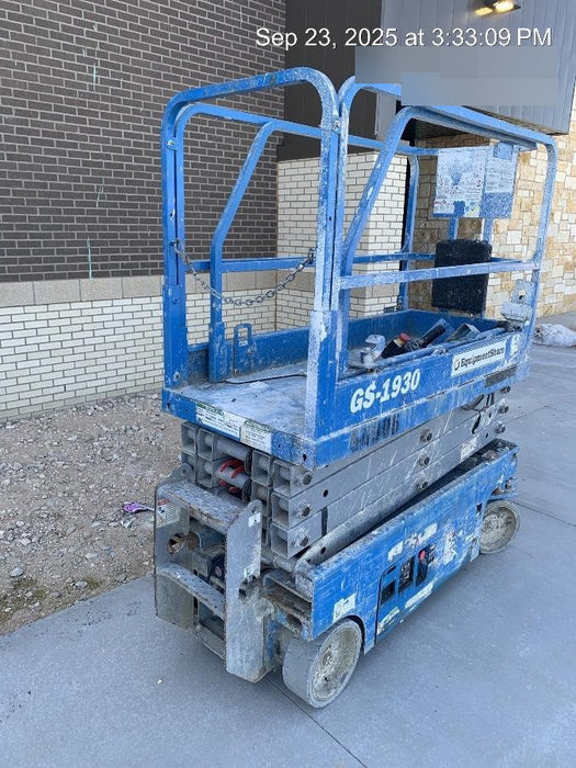 2019 Genie GS-1930 Fixed Rails with Chain Entry