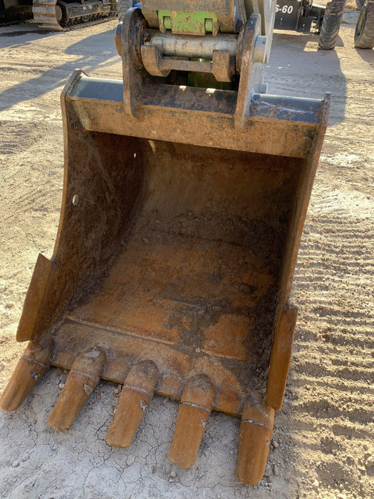 2020 DOOSAN 42" Excavator Bucket