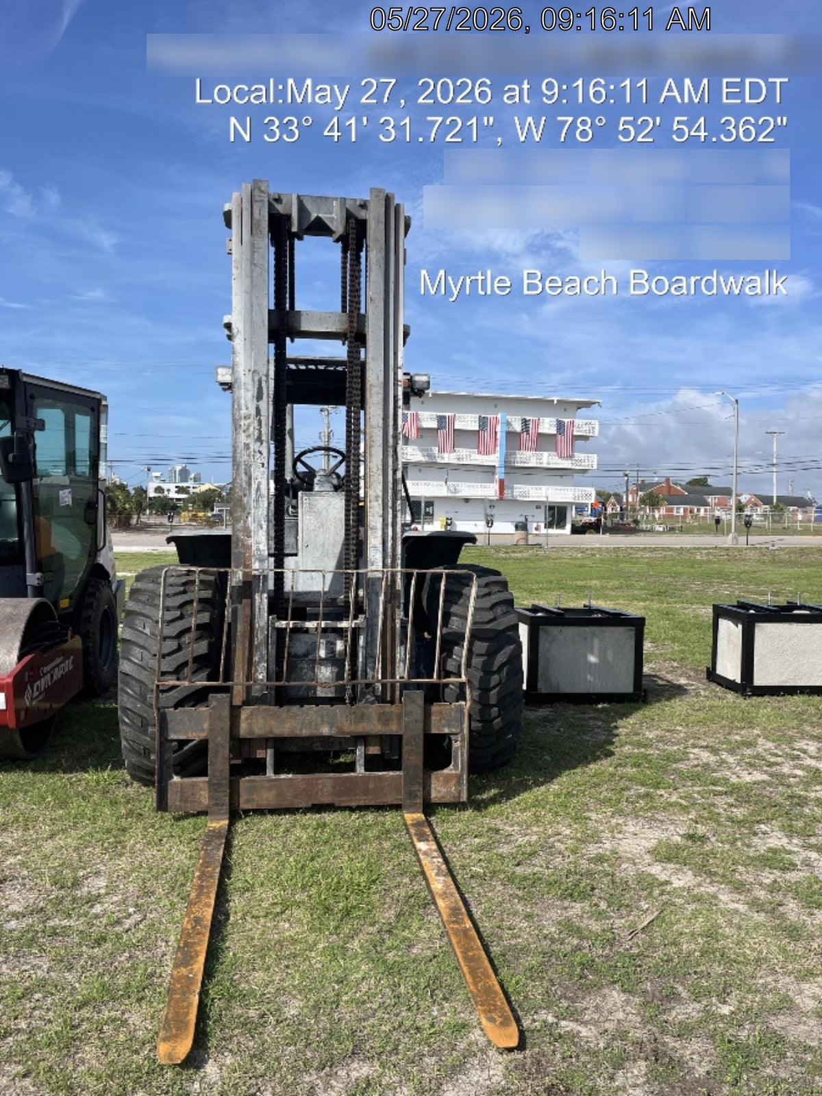 2023 CASE 588H