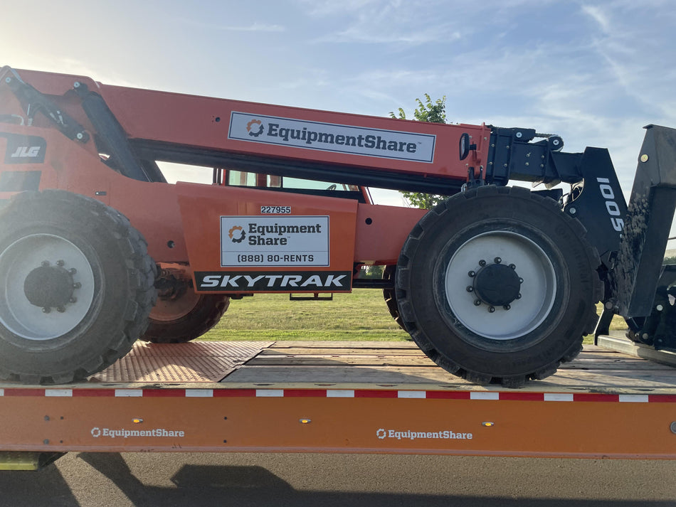2022 SKYTRAK 10054