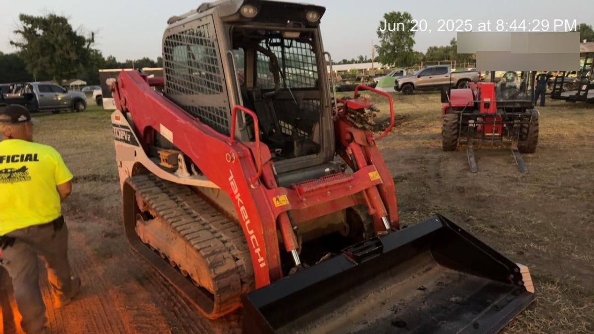 2018 TAKEUCHI TL12R2-CR