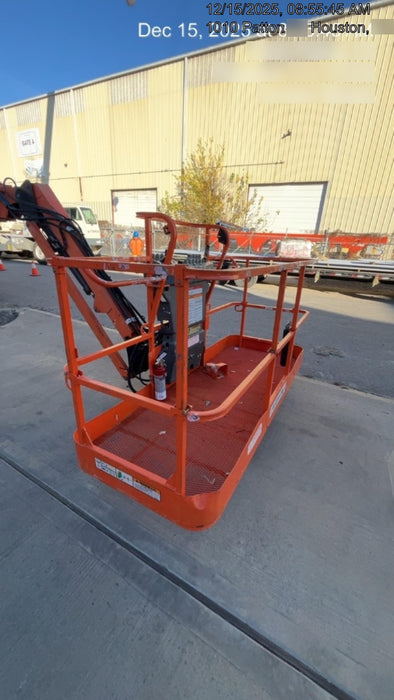 2019 JLG 660SJ