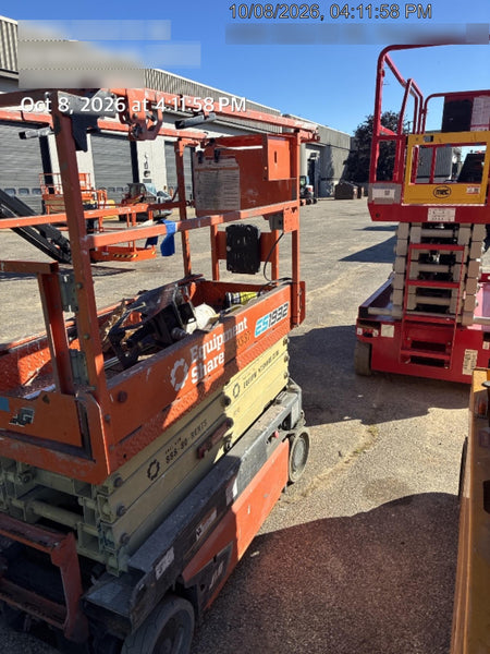 2022 JLG ES1932