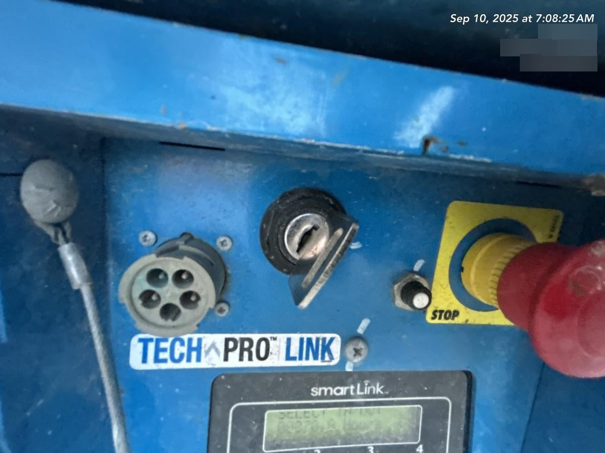 2023 GENIE GS-1432