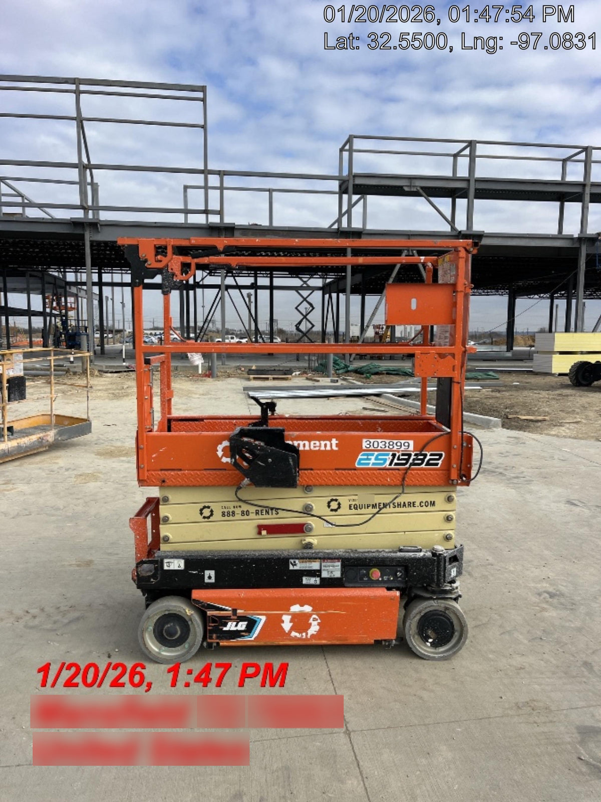 2023 JLG ES1932