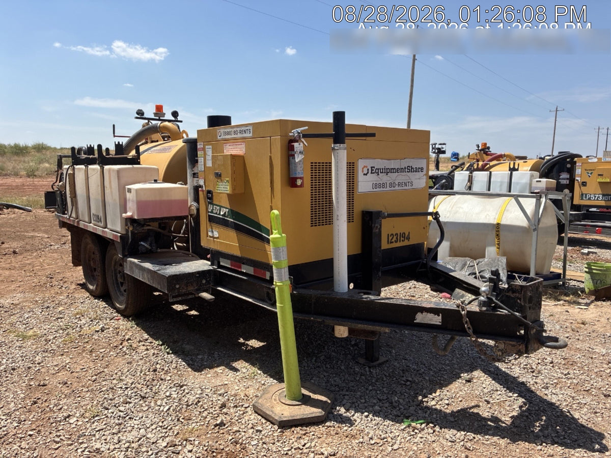 2021 VAC-TRON LP573XDT