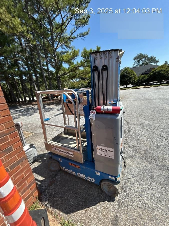 2020 GENIE GR-20