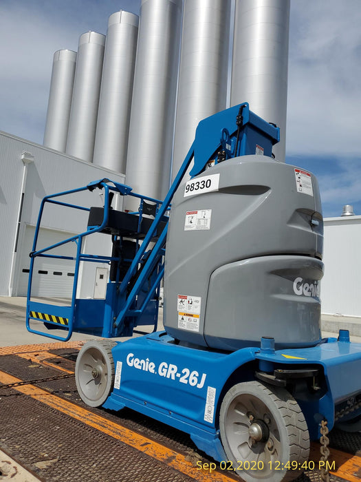 2020 GENIE GR-26J