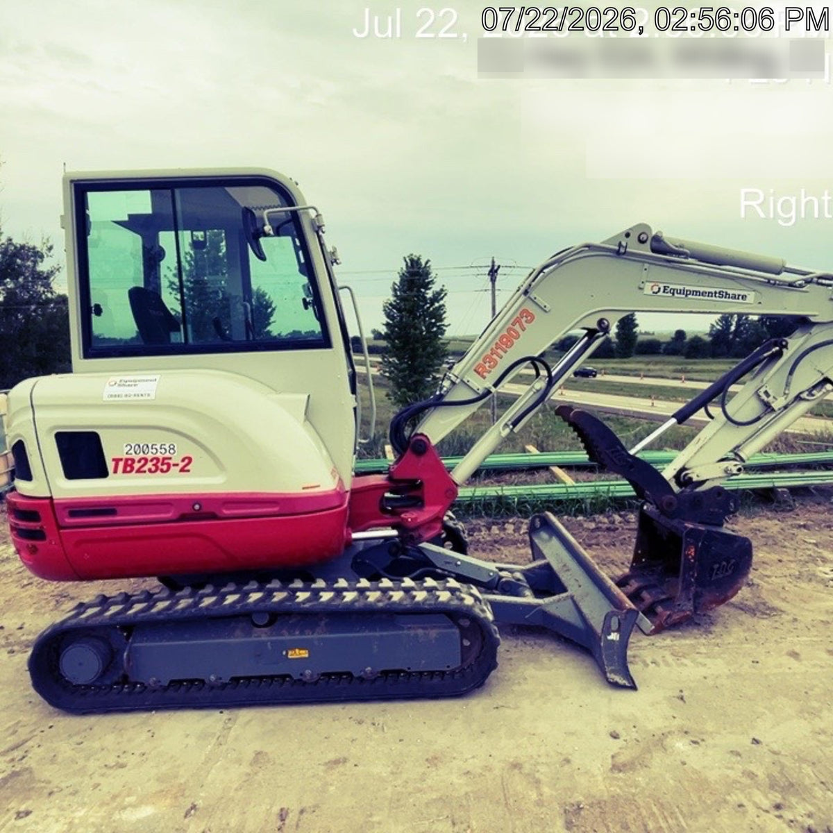 2022 TAKEUCHI TB235-2CR