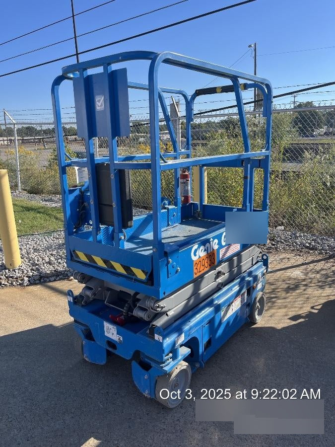 2023 GENIE GS-1432