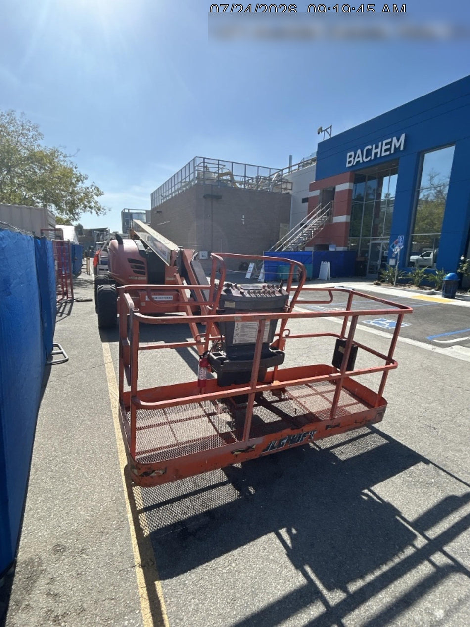 2021 JLG 600AJ