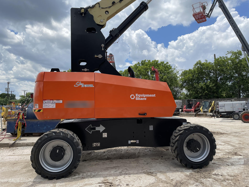 2023 JLG 860SJ