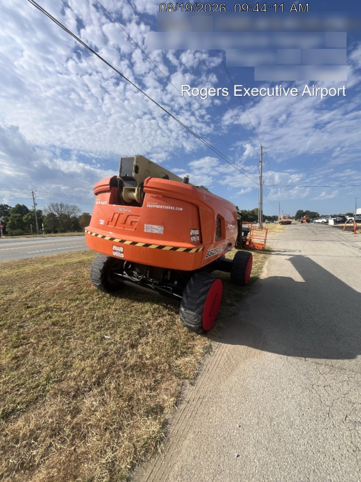 2025 JLG 660SJ