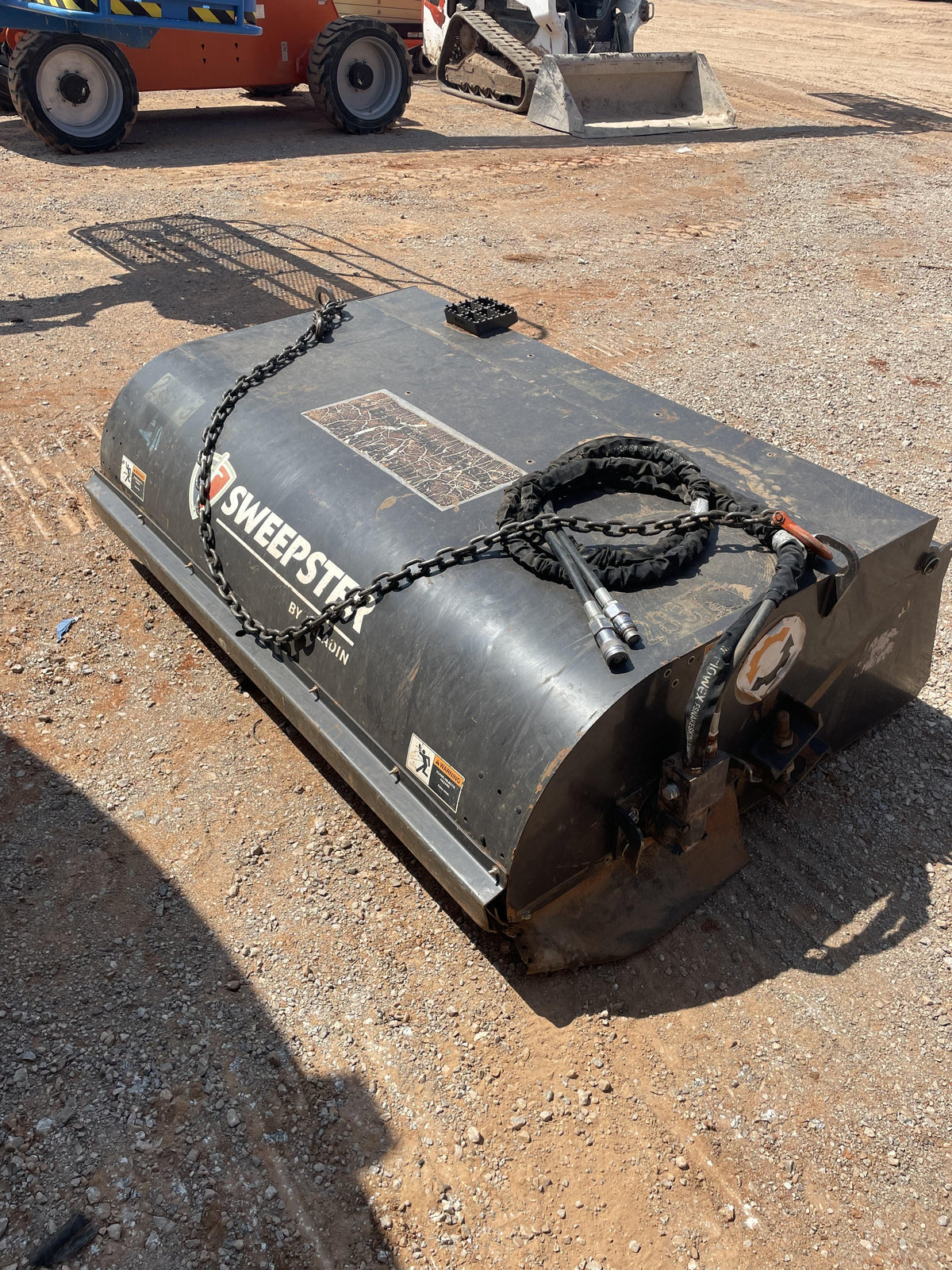 2019 PALADIN Sweepster SB72