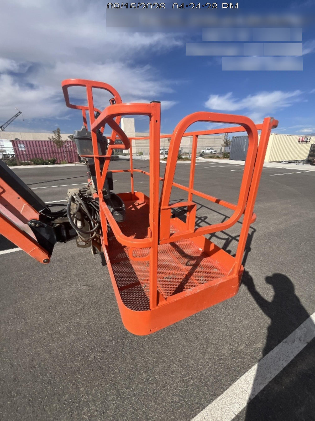 2022 JLG 660SJ