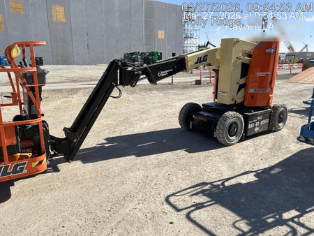 2025 JLG E300AJP