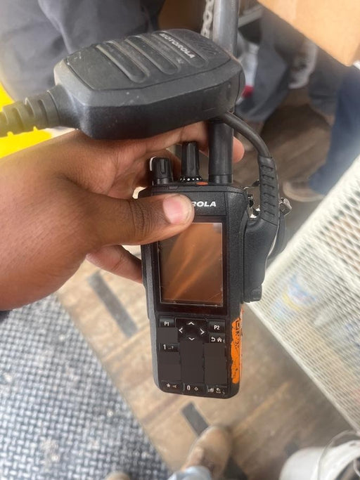 2024 MOTOROLA R7 DISPLAY