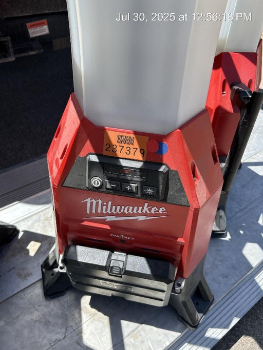 2021 MILWAUKEE 2150-20