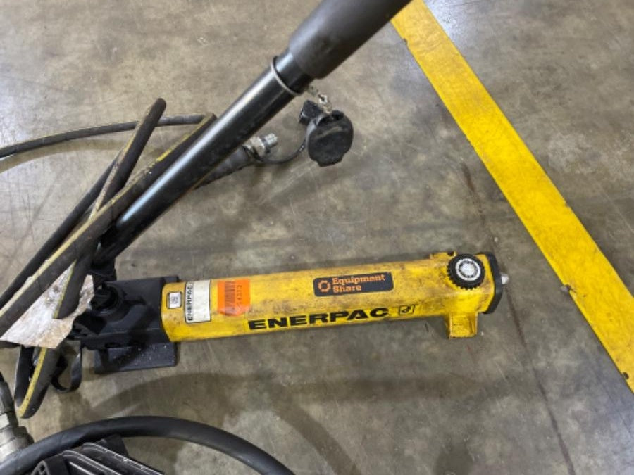2022 ENERPAC P392