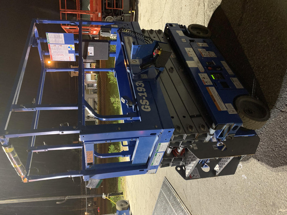 2020 Genie GS-1930 Solid Non Marking Tires, Beacon, Folding rails with half height swing gate