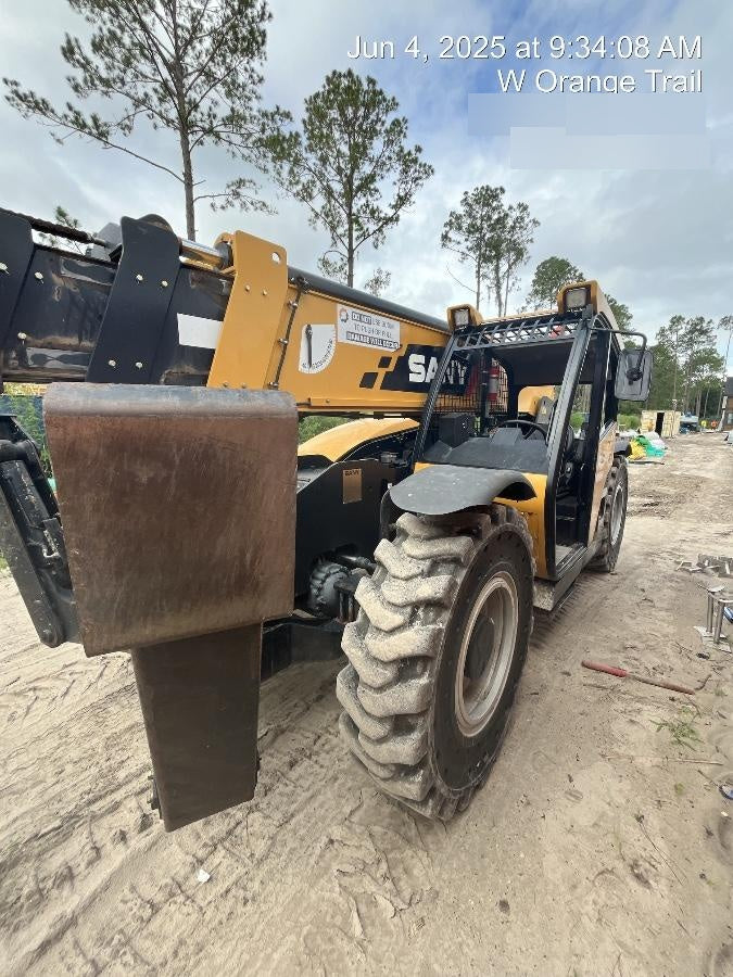 2022 SANY STH1056