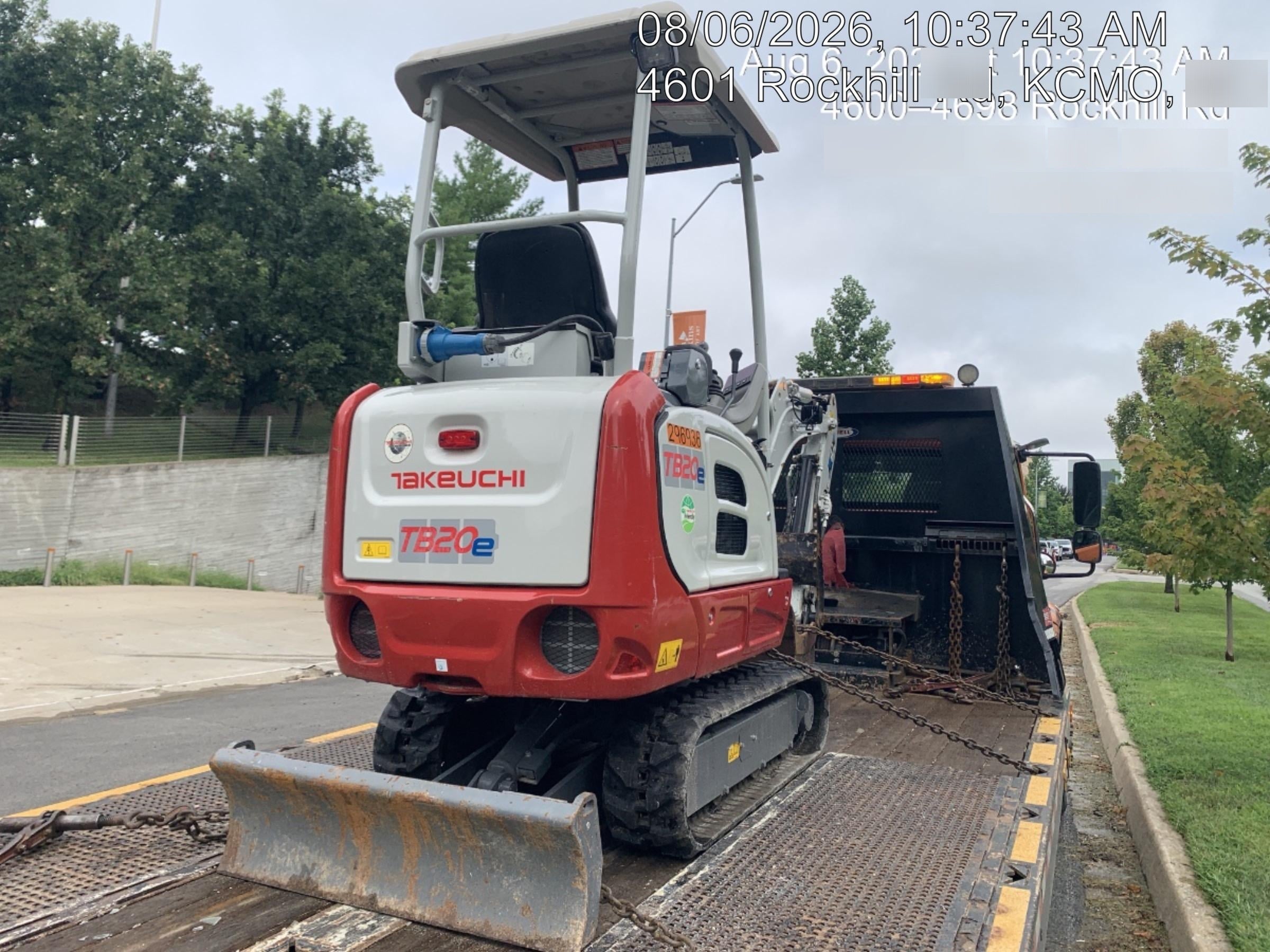 2023 TAKEUCHI TB20e