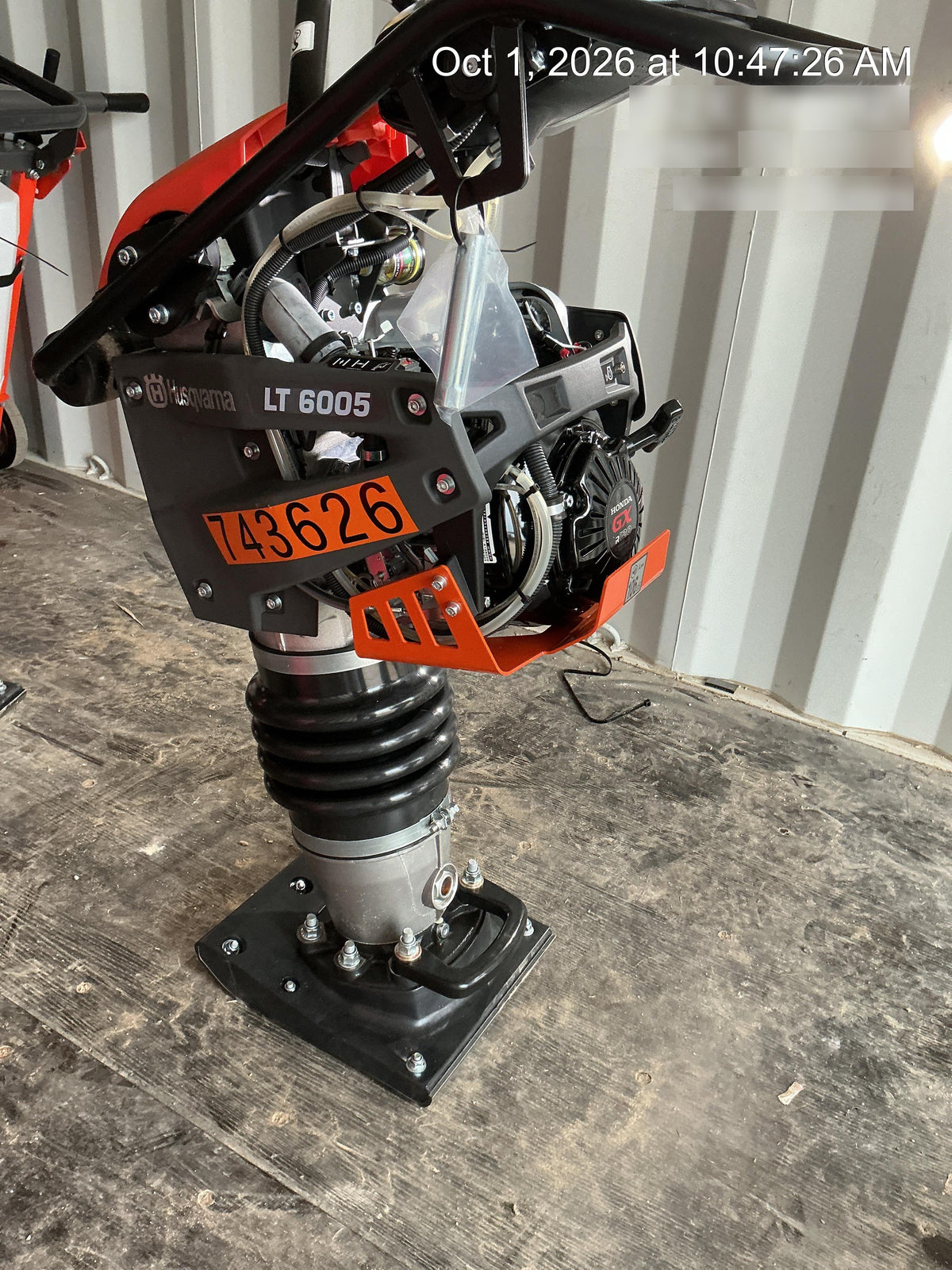 2026 HUSQVARNA LT6005