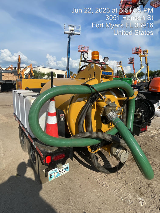 2022 VAC-TRON LP573XDT