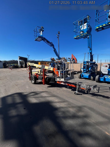 2022 JLG T350