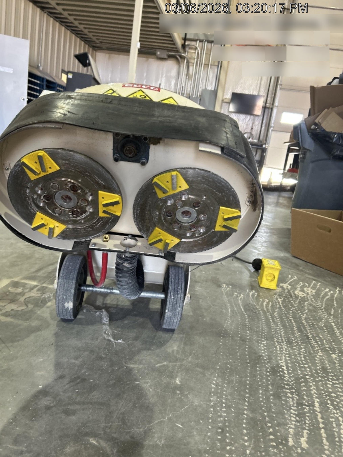 2023 EDCO VAC-200