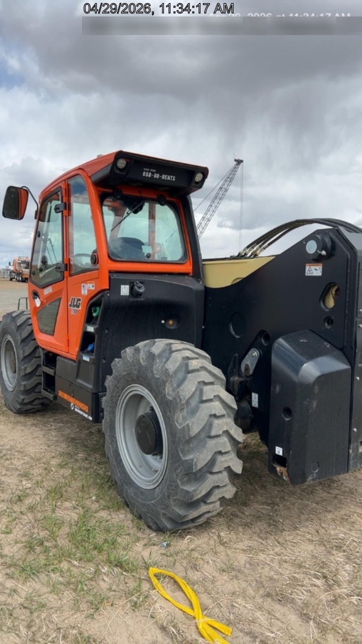 2025 JLG 1732