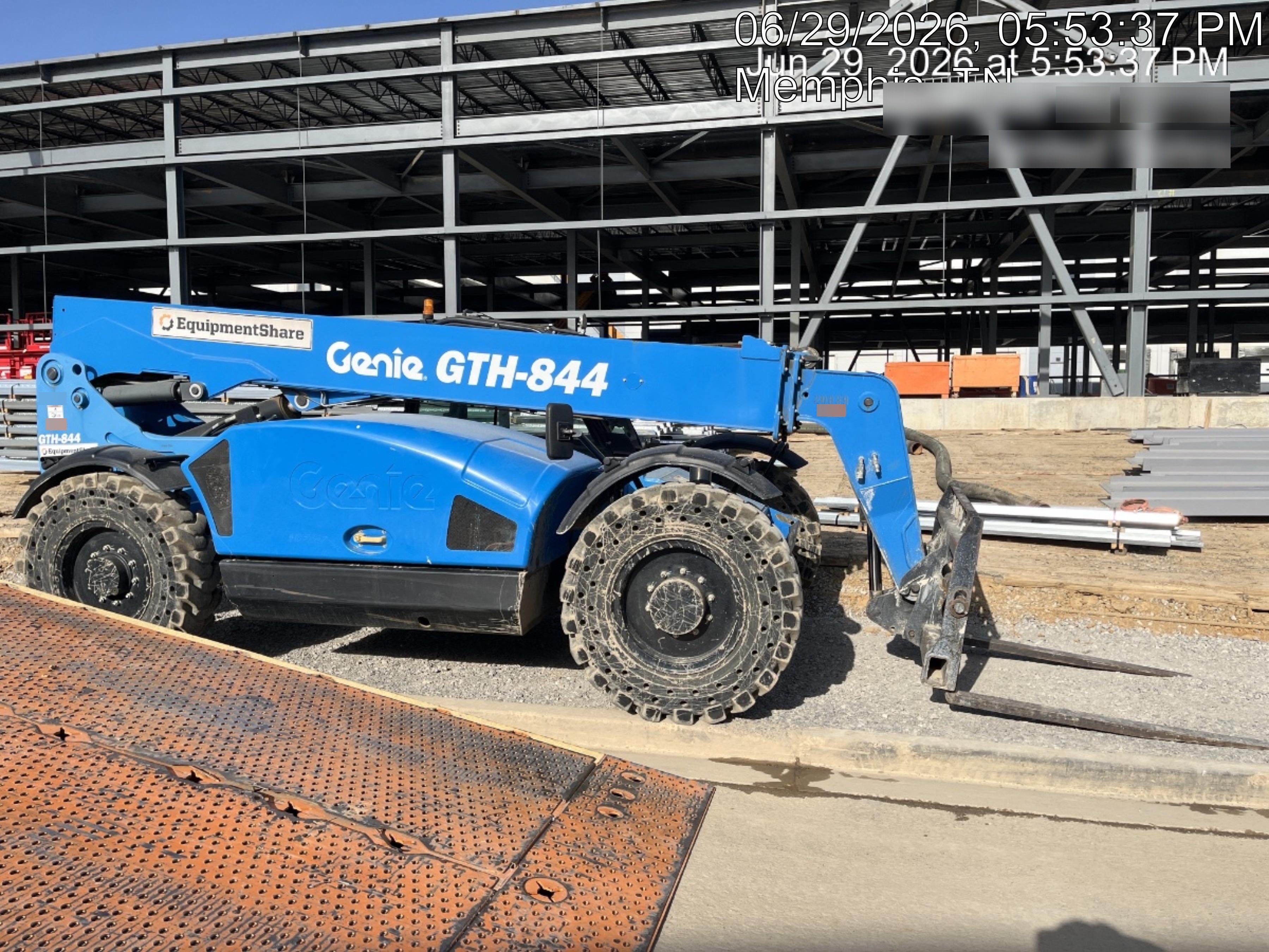 2018 Genie GTH-844 Genie GTH-844 w/Enclosed Cab w/HVAC, Work Lights, Solid Tires, Beacon, 60" Carriage and Forks